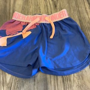 Girls underarmour shorts